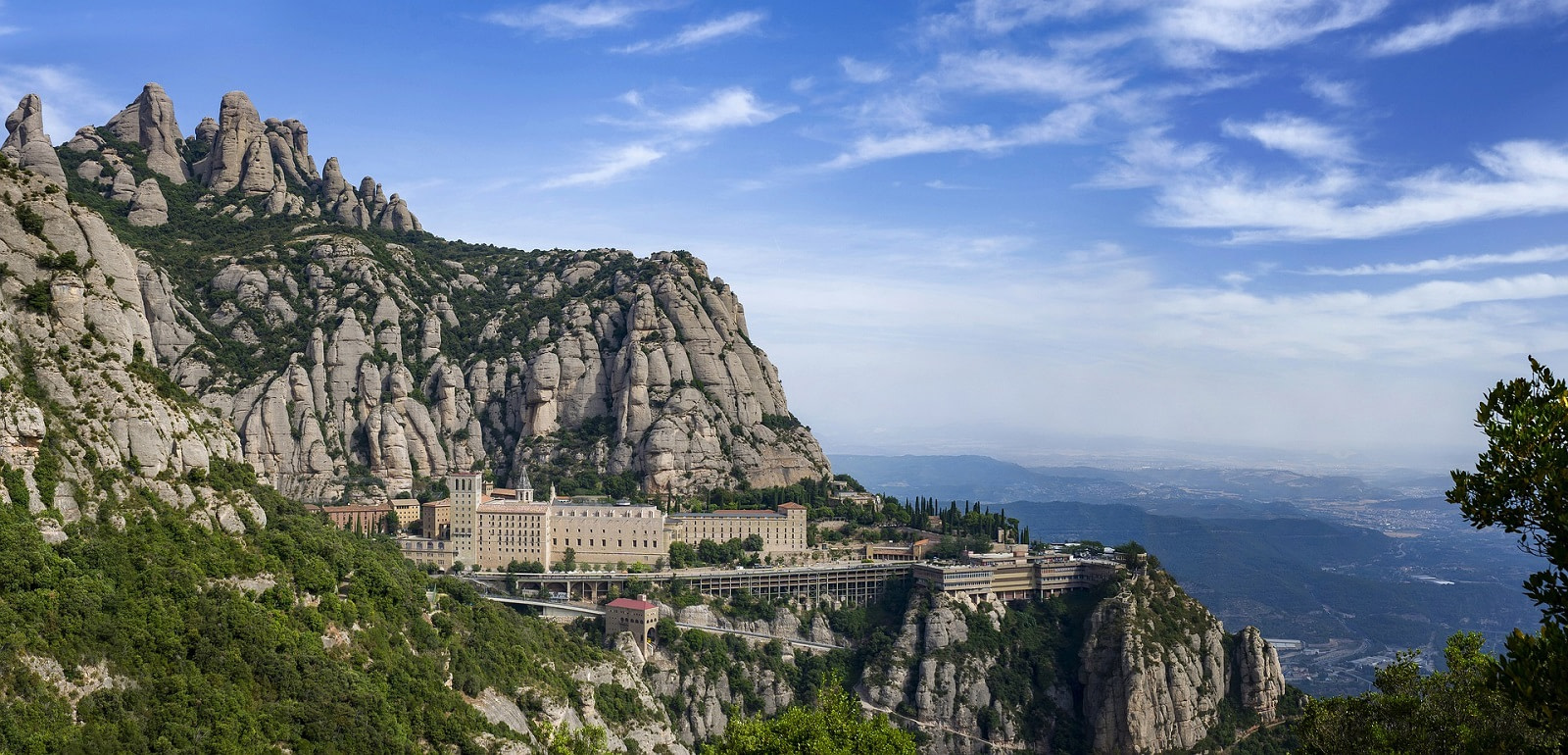 monestir-santa-maria-de-montserrat